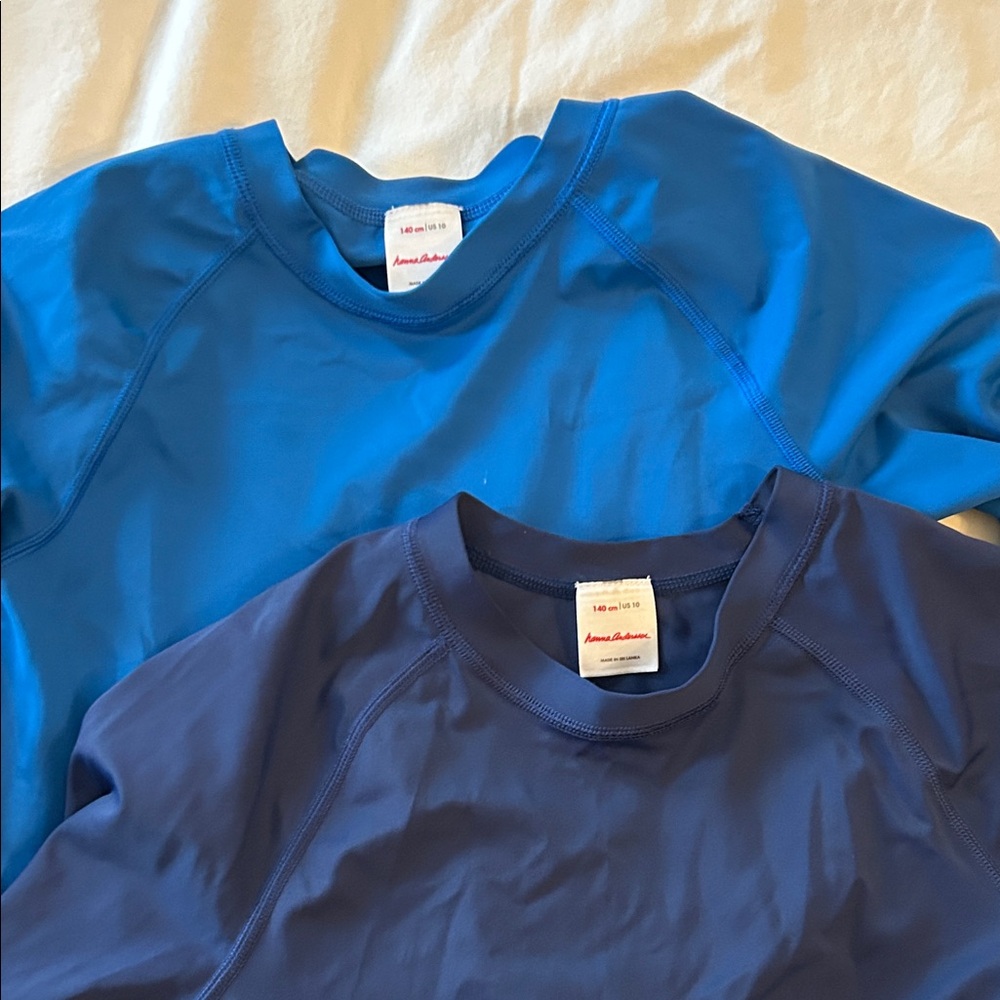 Hanna Andersson rashguards (2)